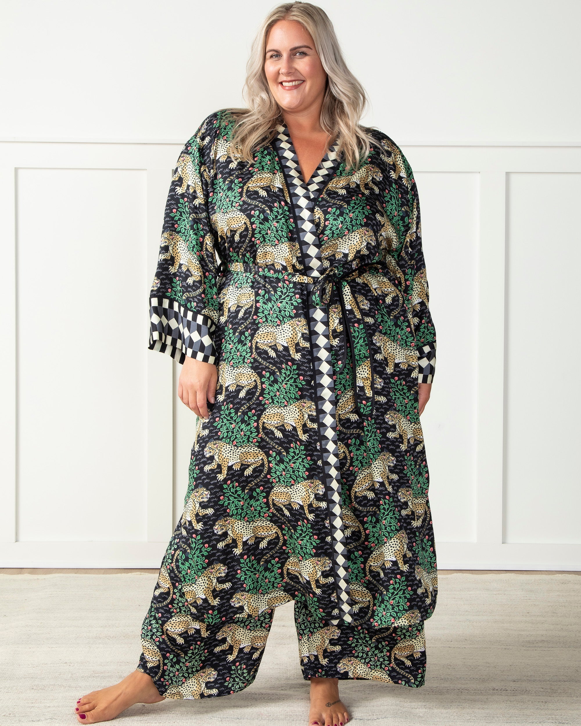 Bagheera - Eco Satin Robe - Ink